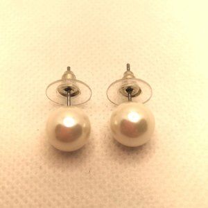 Faux Pearl Studs